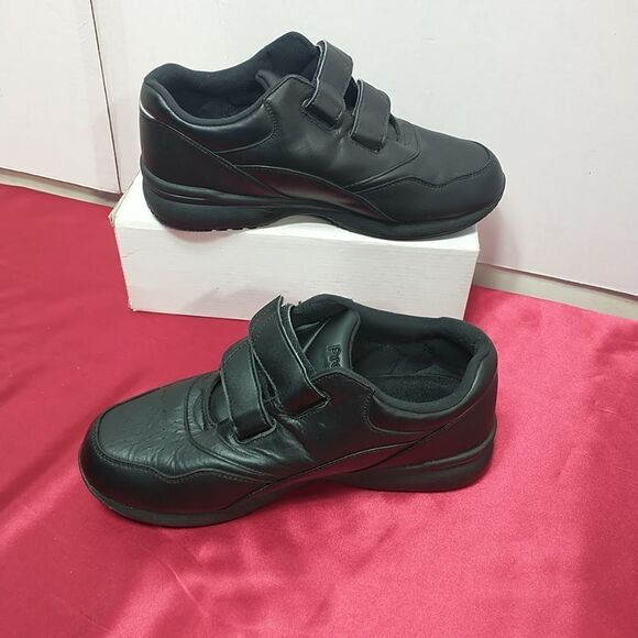 Propet Tour Walker Shoes W3902 Womens Black Leather Hook & Loop US 9.5 2E - Picture 2 of 8